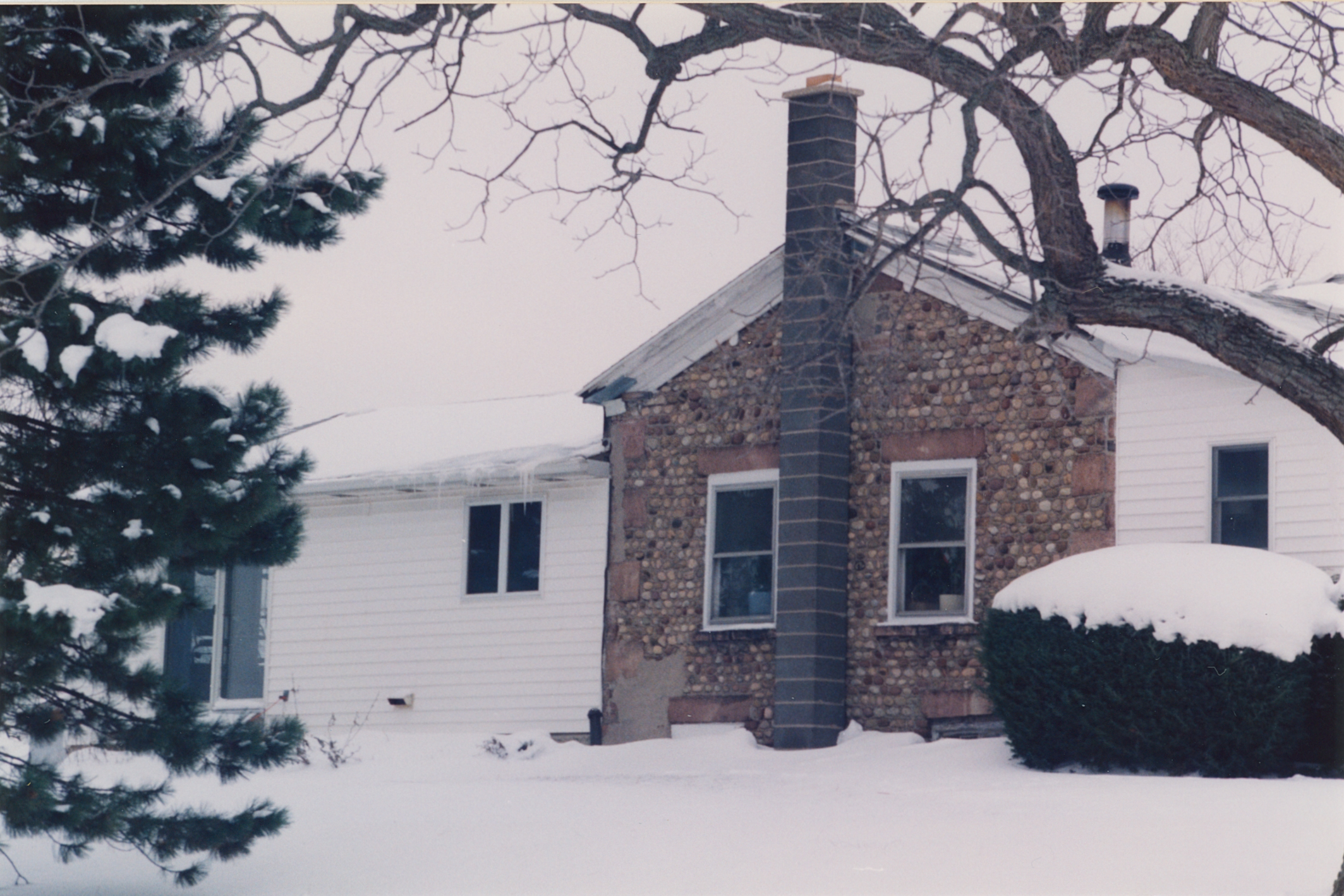 Mur-11 3334 Groth Rd 1